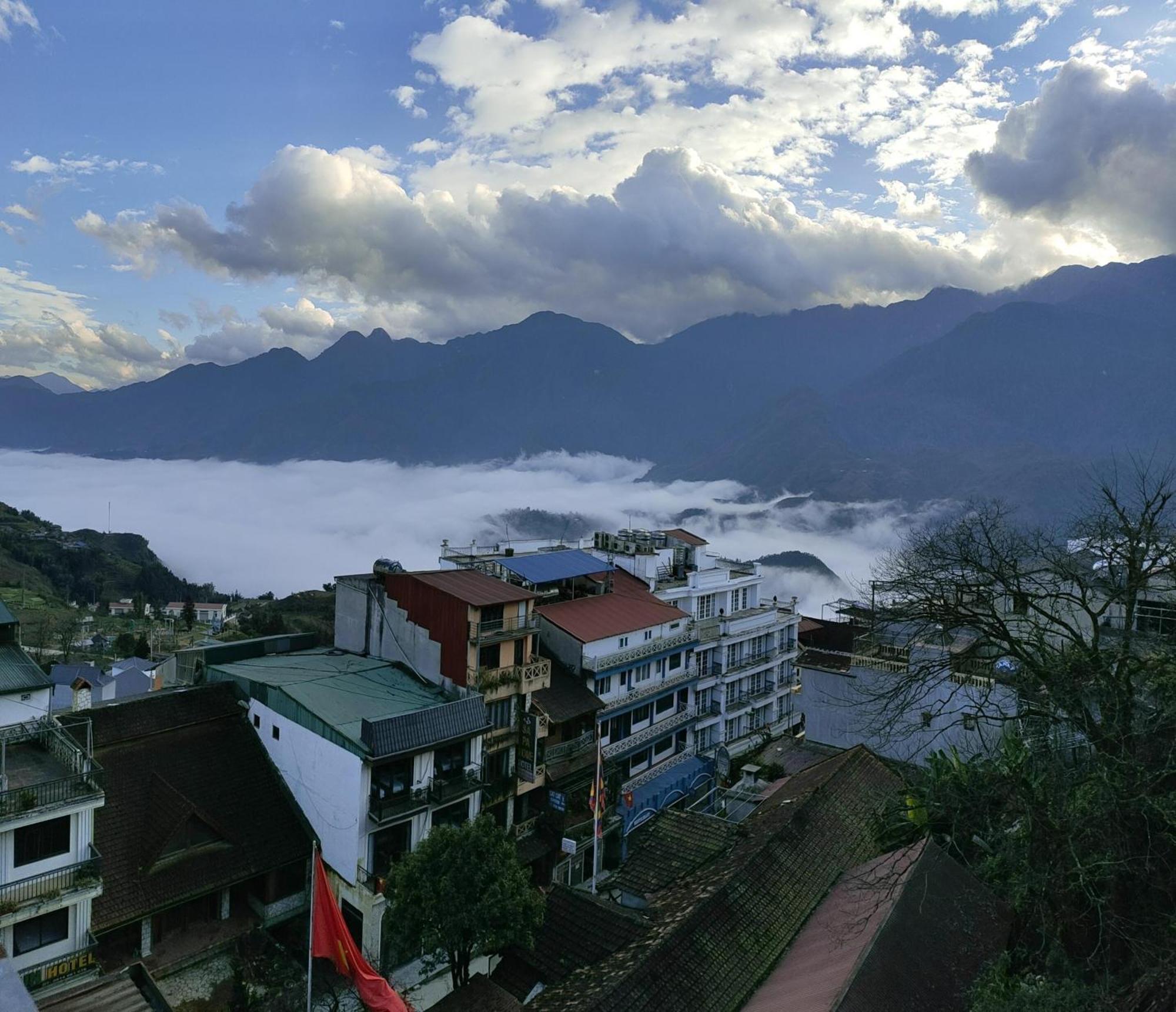 Nguyen Dang Guesthouse ซาปา ภายนอก รูปภาพ
